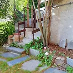 Apartman Large Flat In The Hills Of