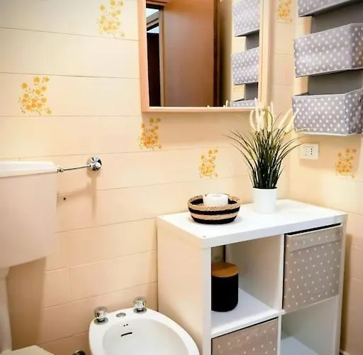 Appartement Large Flat In The Hills Of *