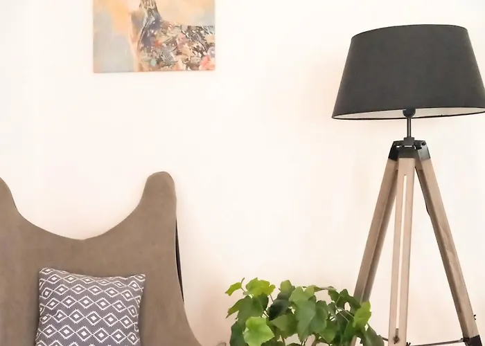 Large Flat In The Hills Of Appartement