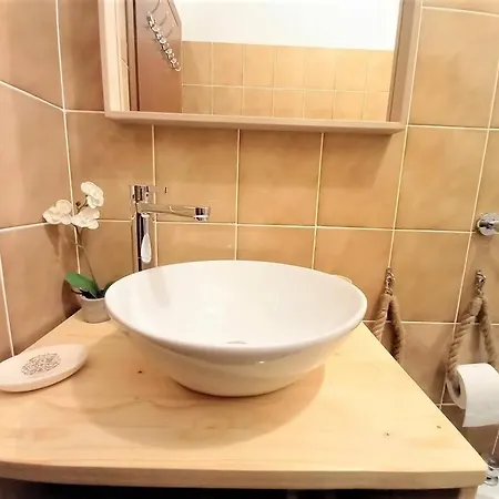 Large Flat In The Hills Of Διαμέρισμα *