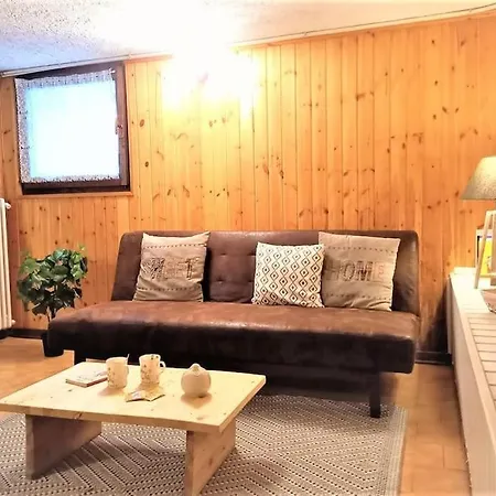 Large Flat In The Hills Of