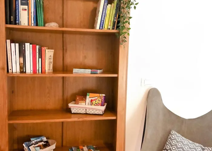 Large Flat In The Hills Of * ميناجيو